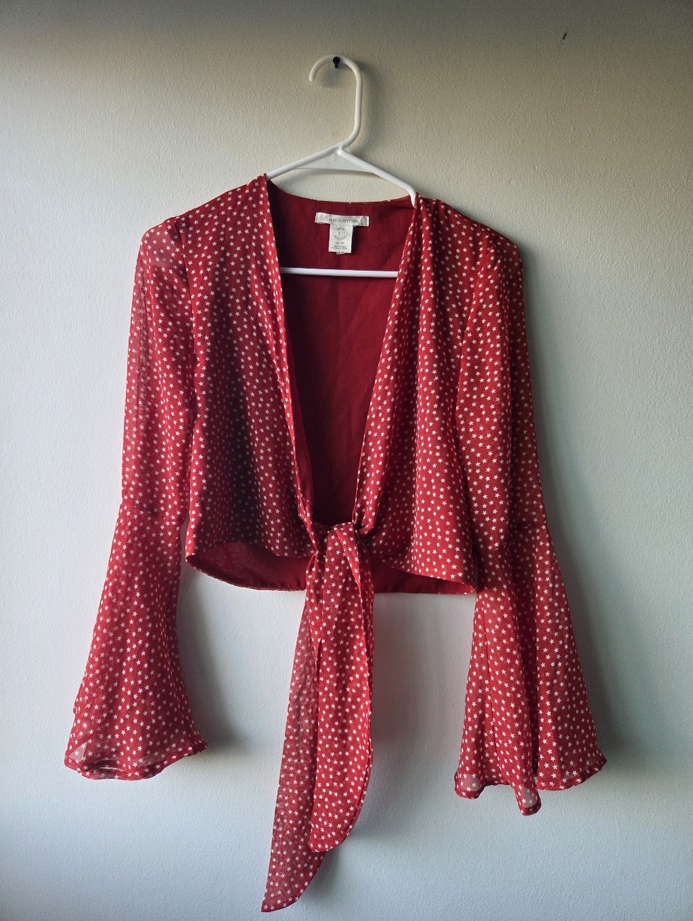 Urban Outfitters Red And White Star Cropped Tie-Front Women’s Top Size XS.